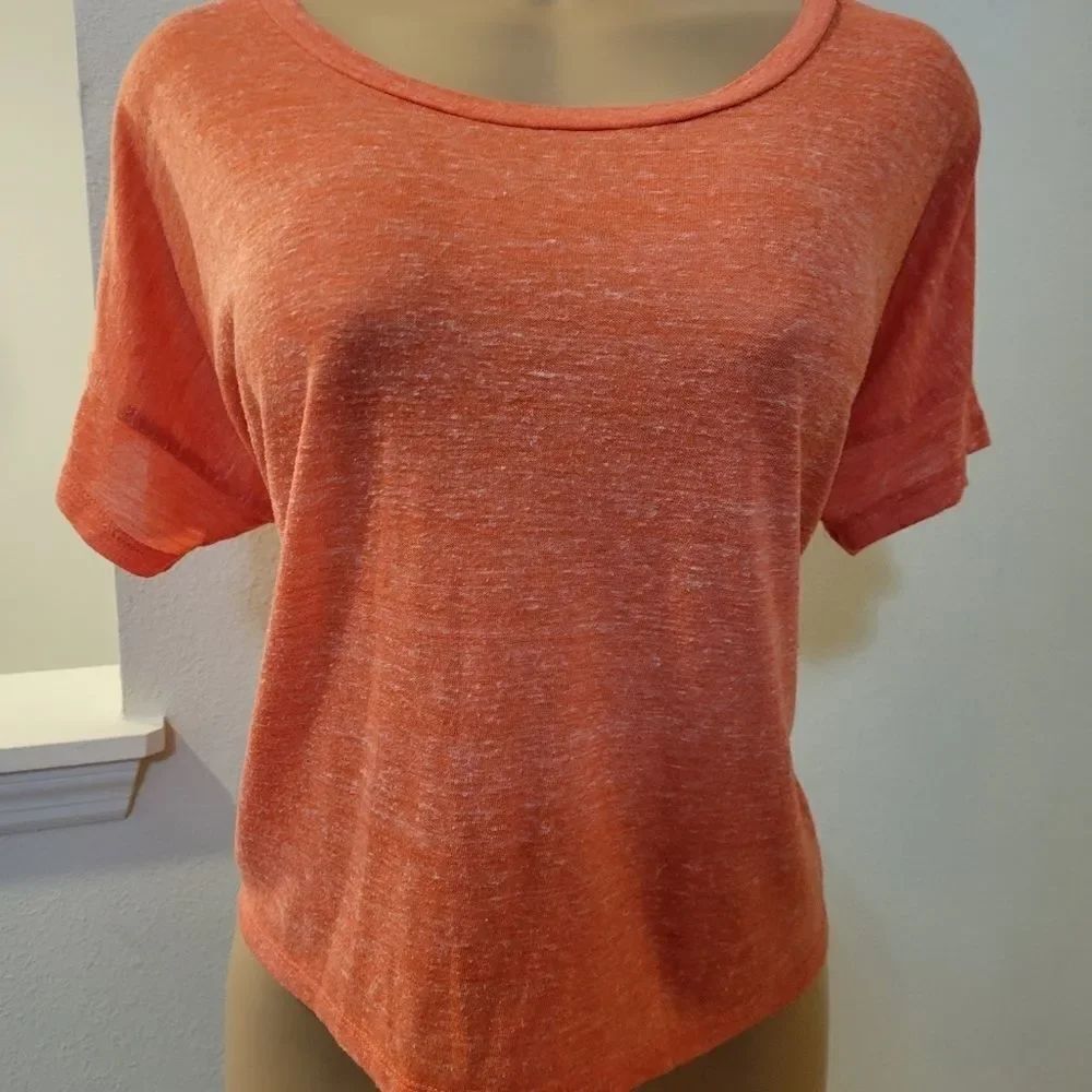 OLD NAVY SHORT SLEEVE WOMEN'S T-SHIRT - Picture 3 of 16